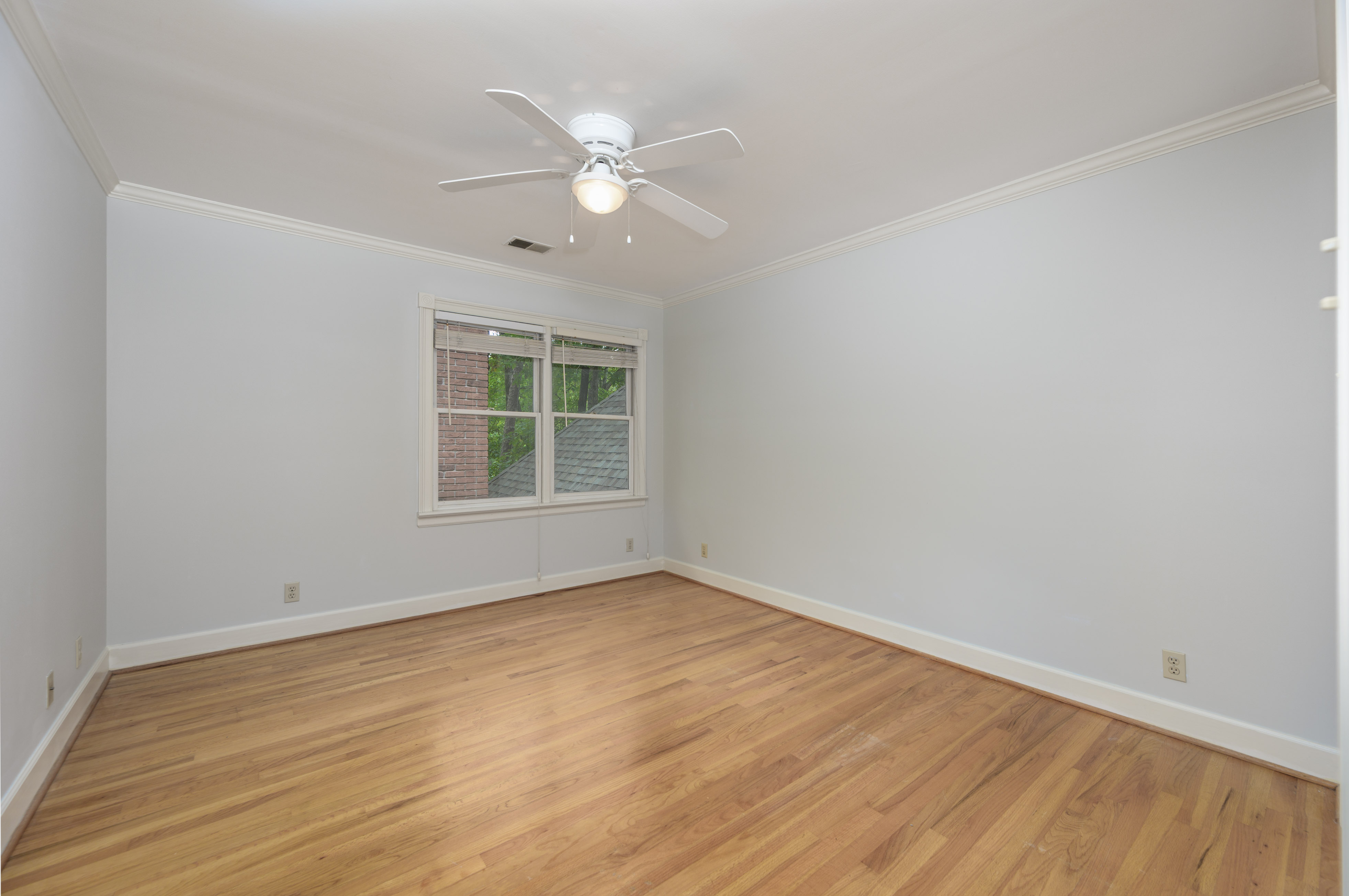 1051 Maddux Lane image 33